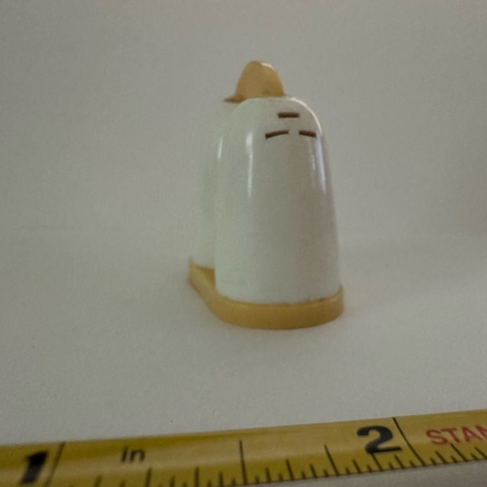 Vintage Art Deco Mini-Salt & Pepper Shaker